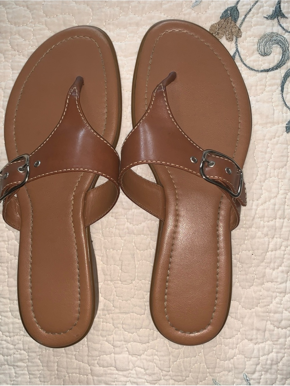 Women’s Brown Leather Thong Flip Flops Shoes Size 9